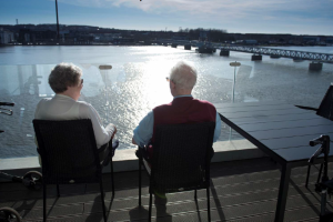 Communal balcony looking over the river. Image: Fremtidens Plejehjem.