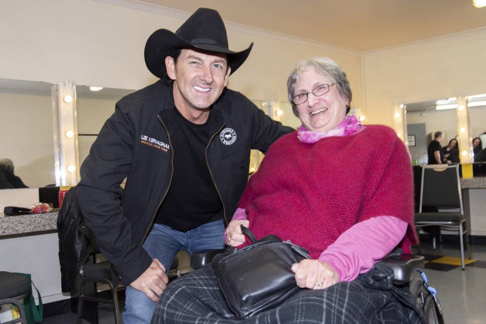 Lee Kernaghan and Susan Edmonds