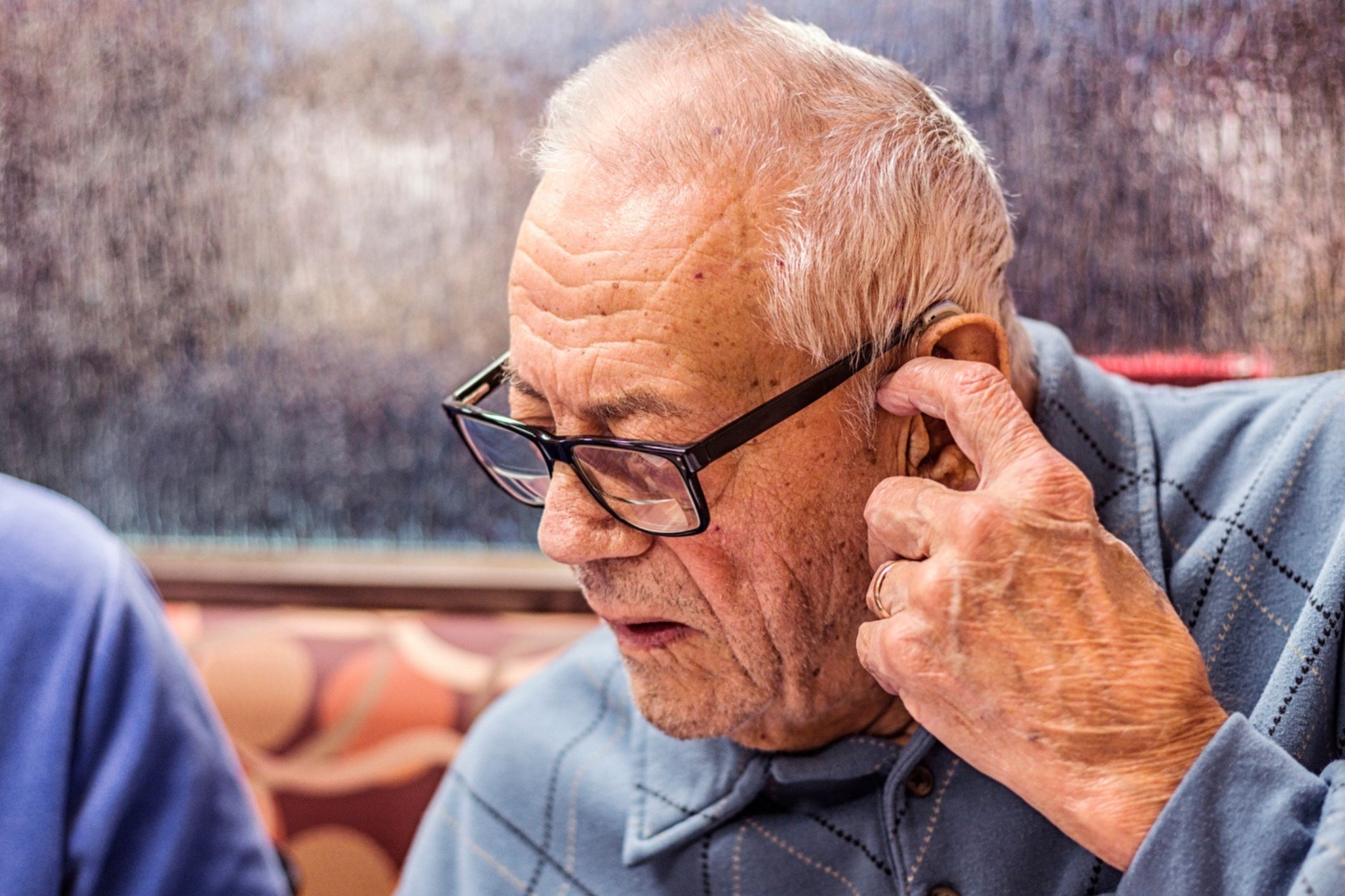 Examining the link between hearing loss and dementia