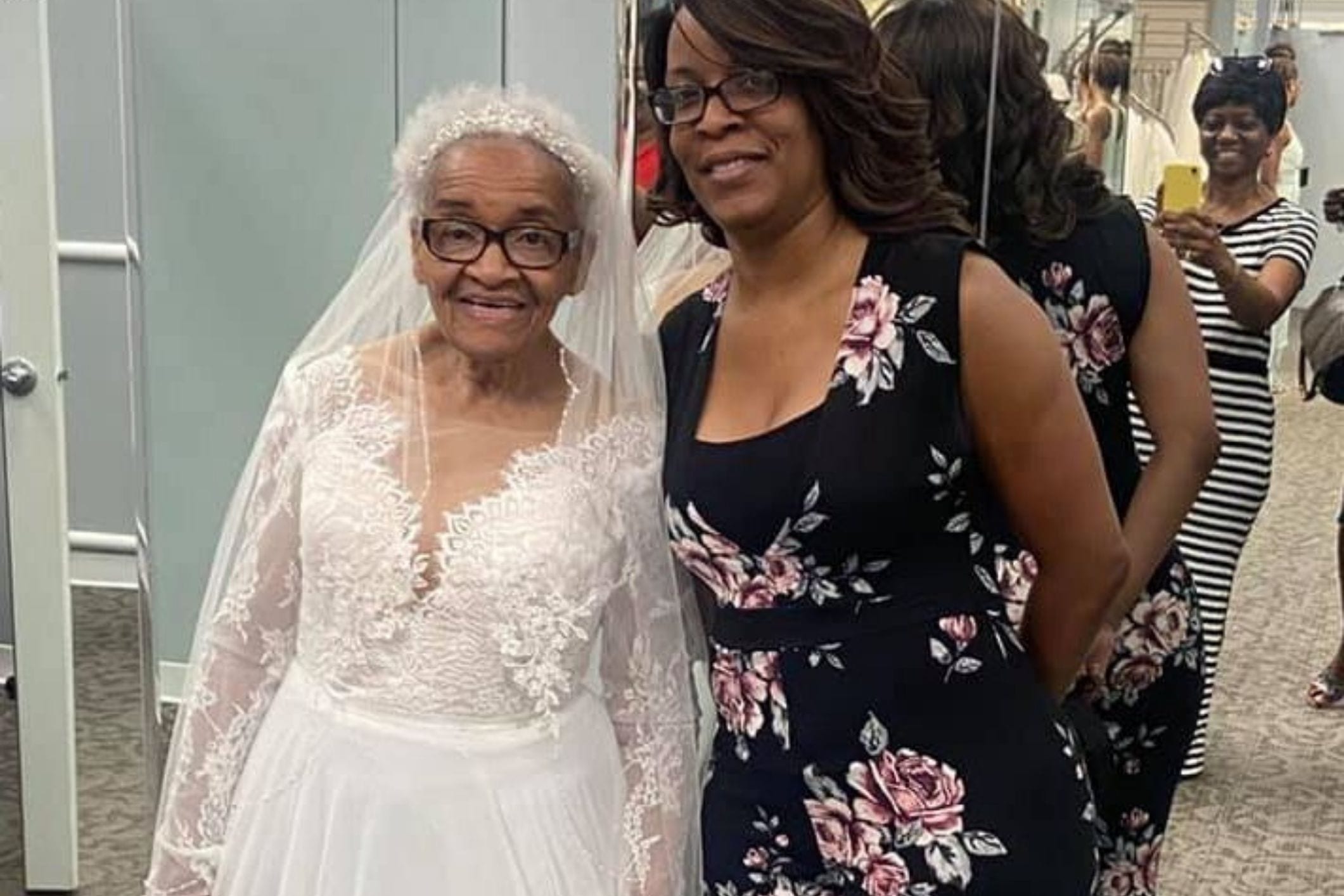 Grandma wedding dress