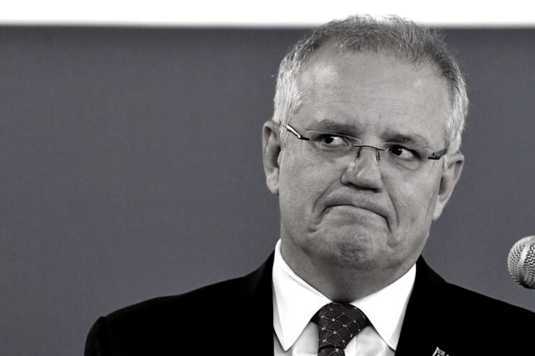 Prime Minister will promise two bonus  cash payments to aged care staff