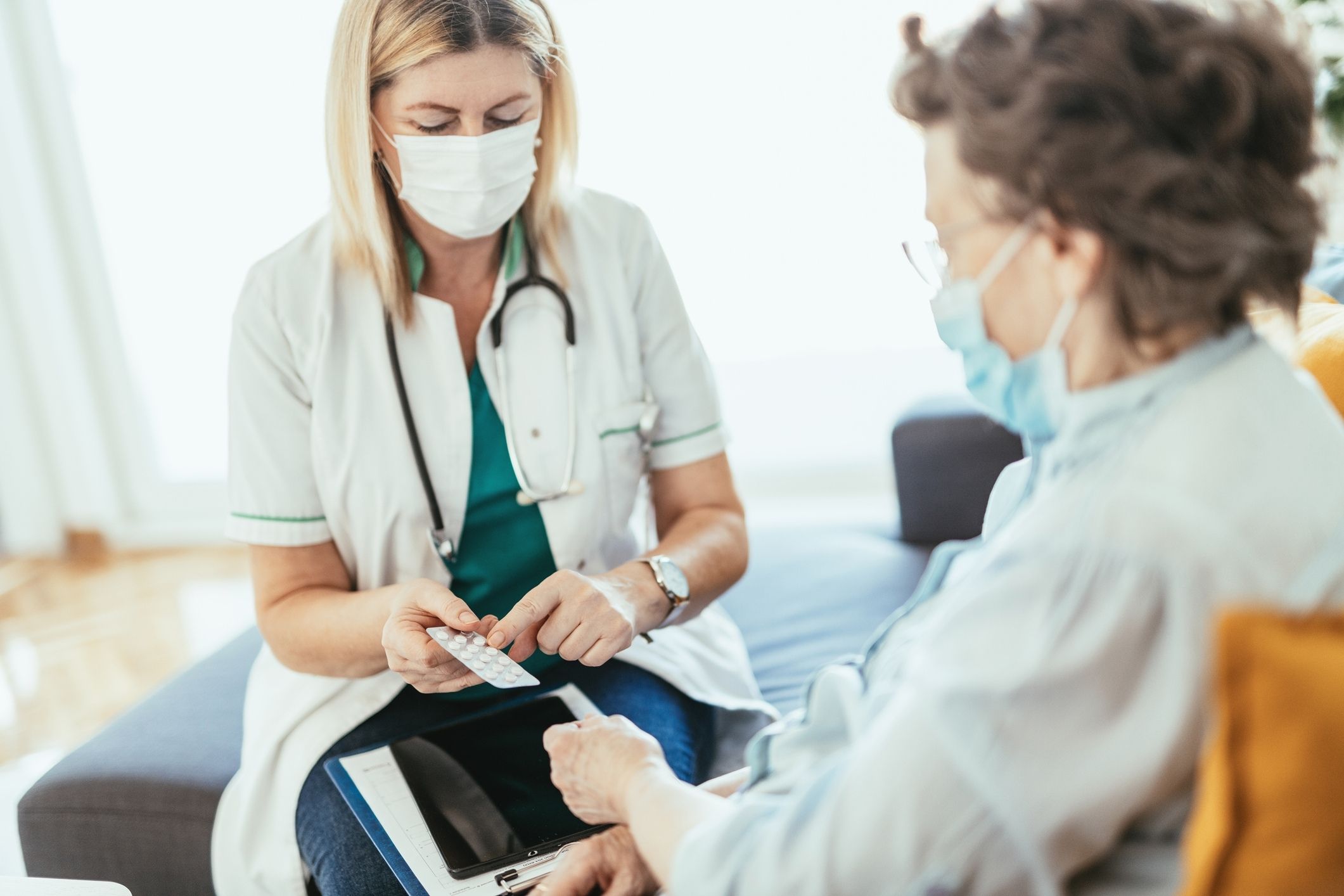 Aged care workers miss out on $3000 bonus