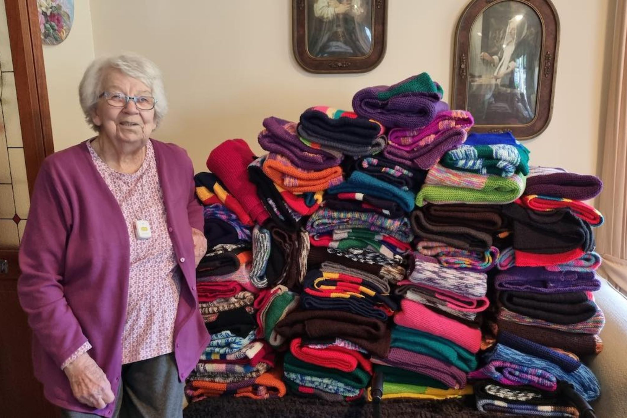 Can you knit? RSCPA SA makes urgent callout for winter blankets to warm animals