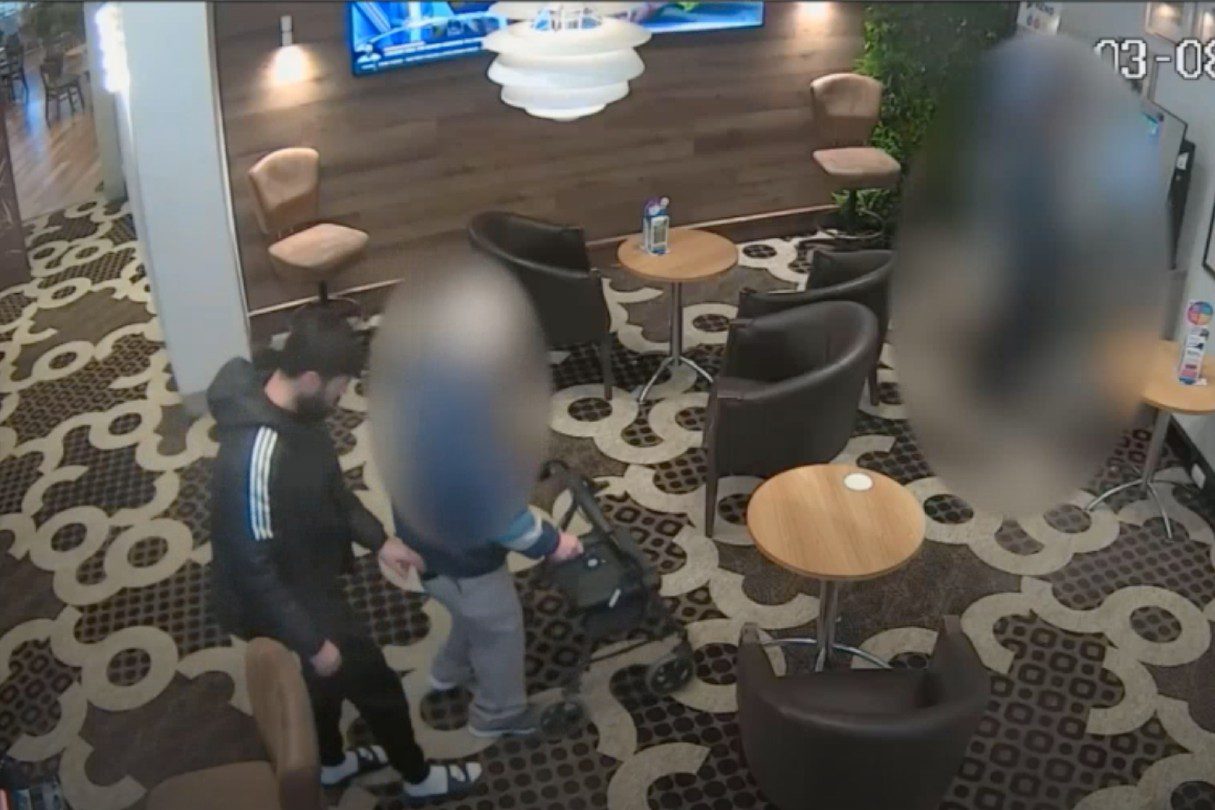 Brazen pickpocketer targets elderly man at Victorian RSL