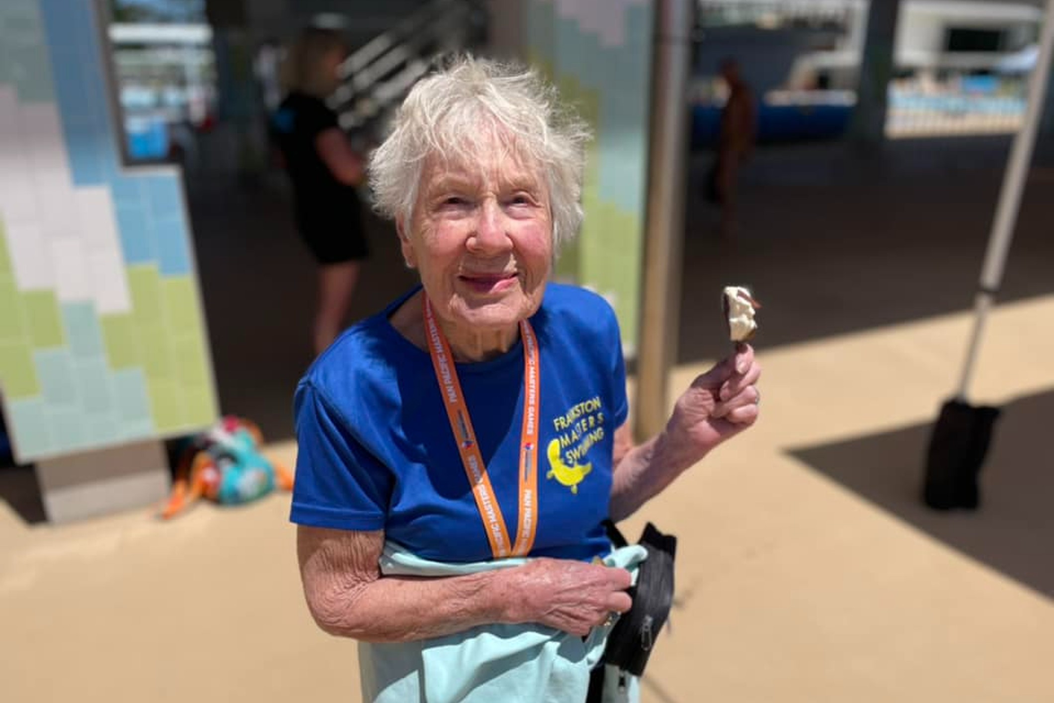 95-year-old swimmer sweeps gold at Pan Pacs Masters