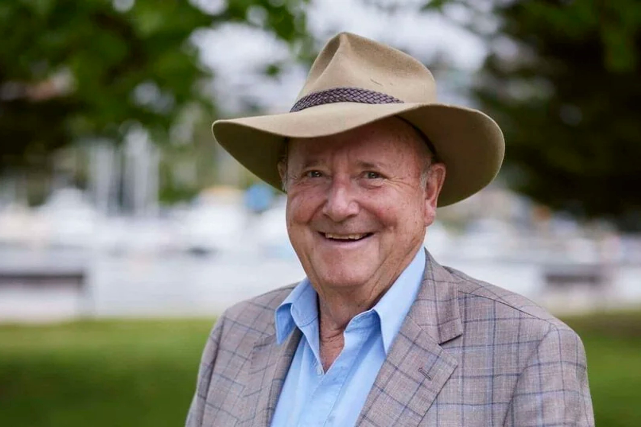Dr Harry Cooper rejects retirement to remain a beloved TV animal