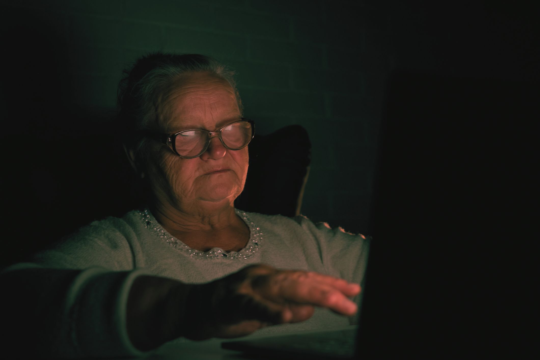 Perth Grandma loses $10,000 in sophisticated Facebook scam