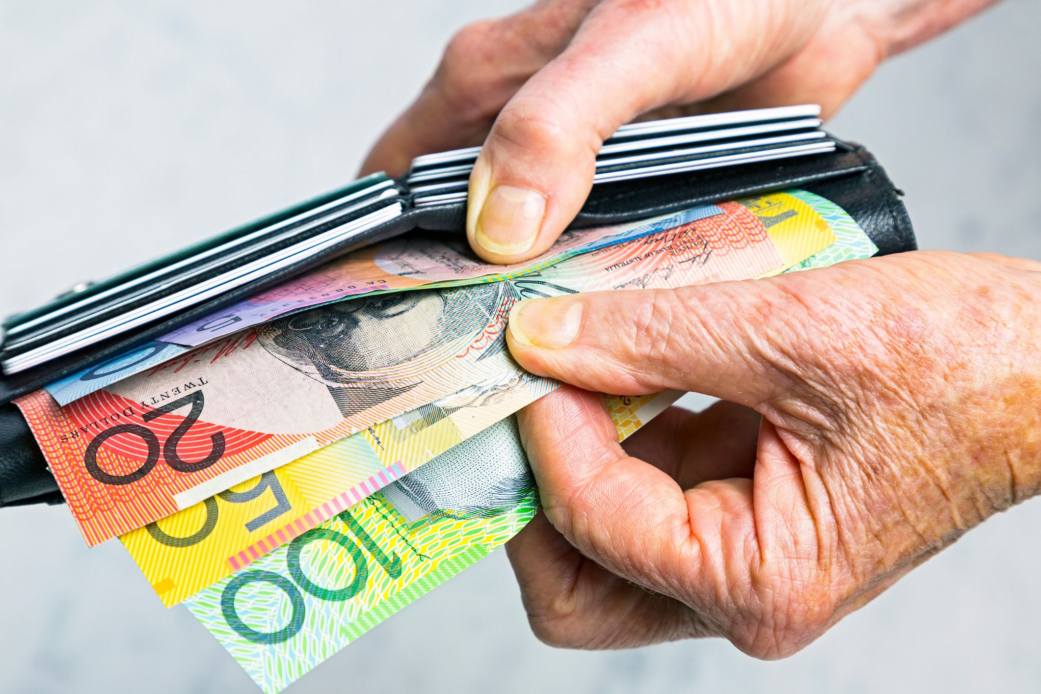 Older Australians demand stronger cash protections as businesses phase out physical money