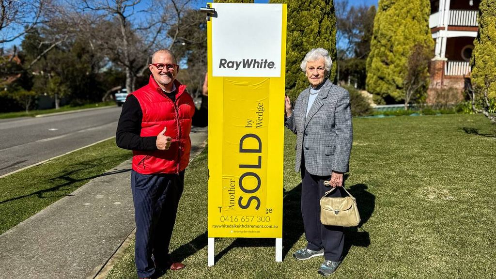 ray_white_95yearold_#1