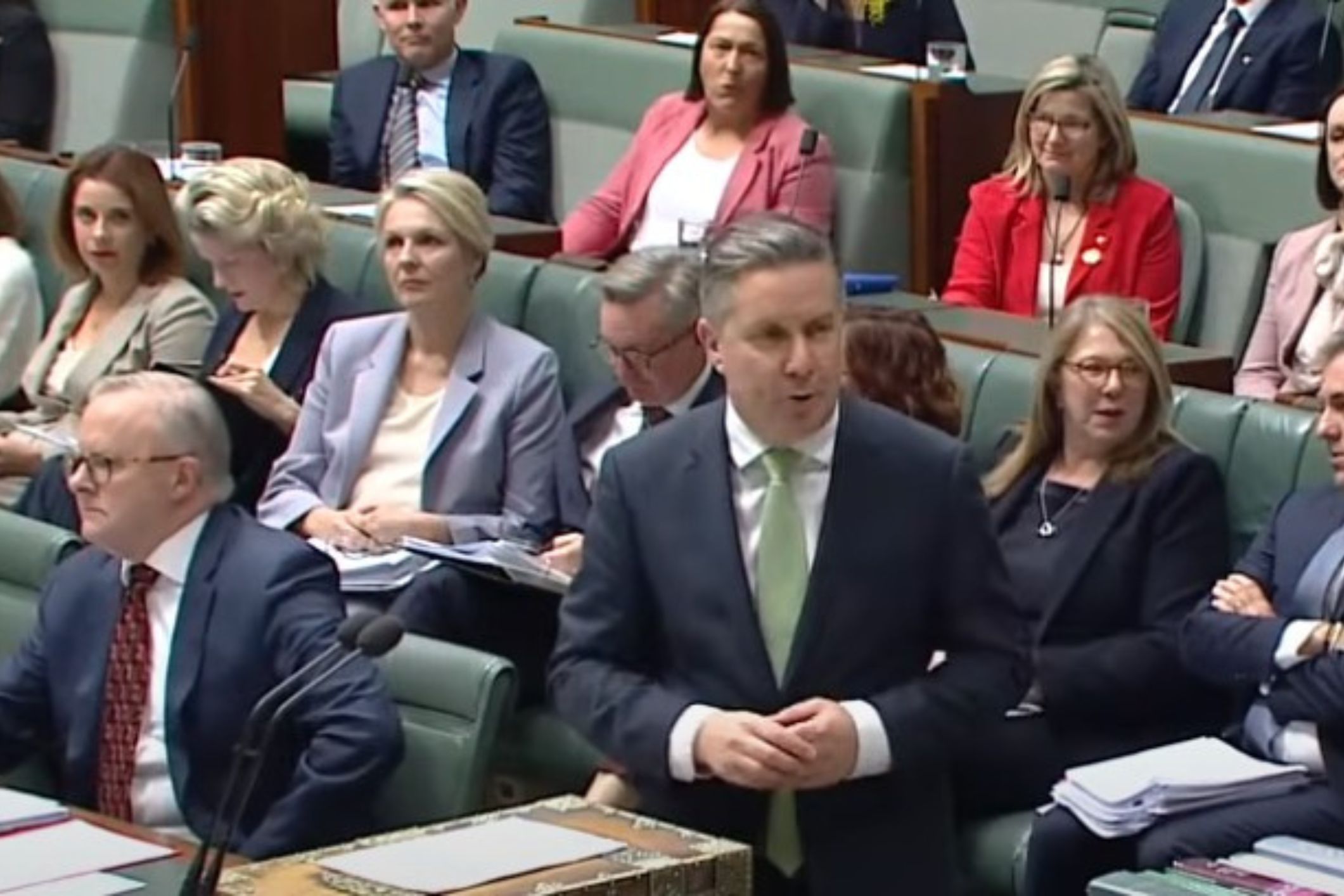 Bowing to criticism, Labor announces 20,000 packages, but it’s just not enough