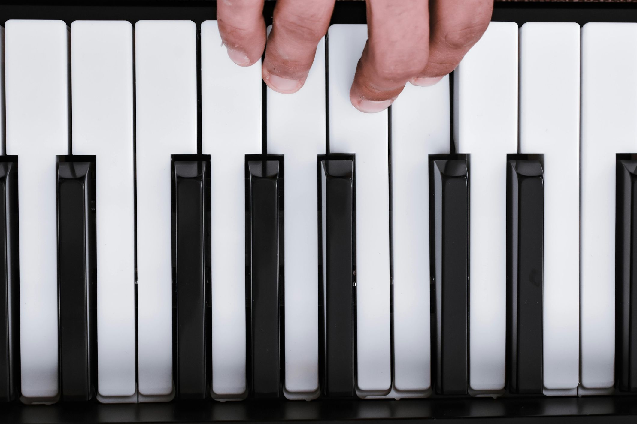 Aged care home under fire for charging residents to watch volunteer musicians
