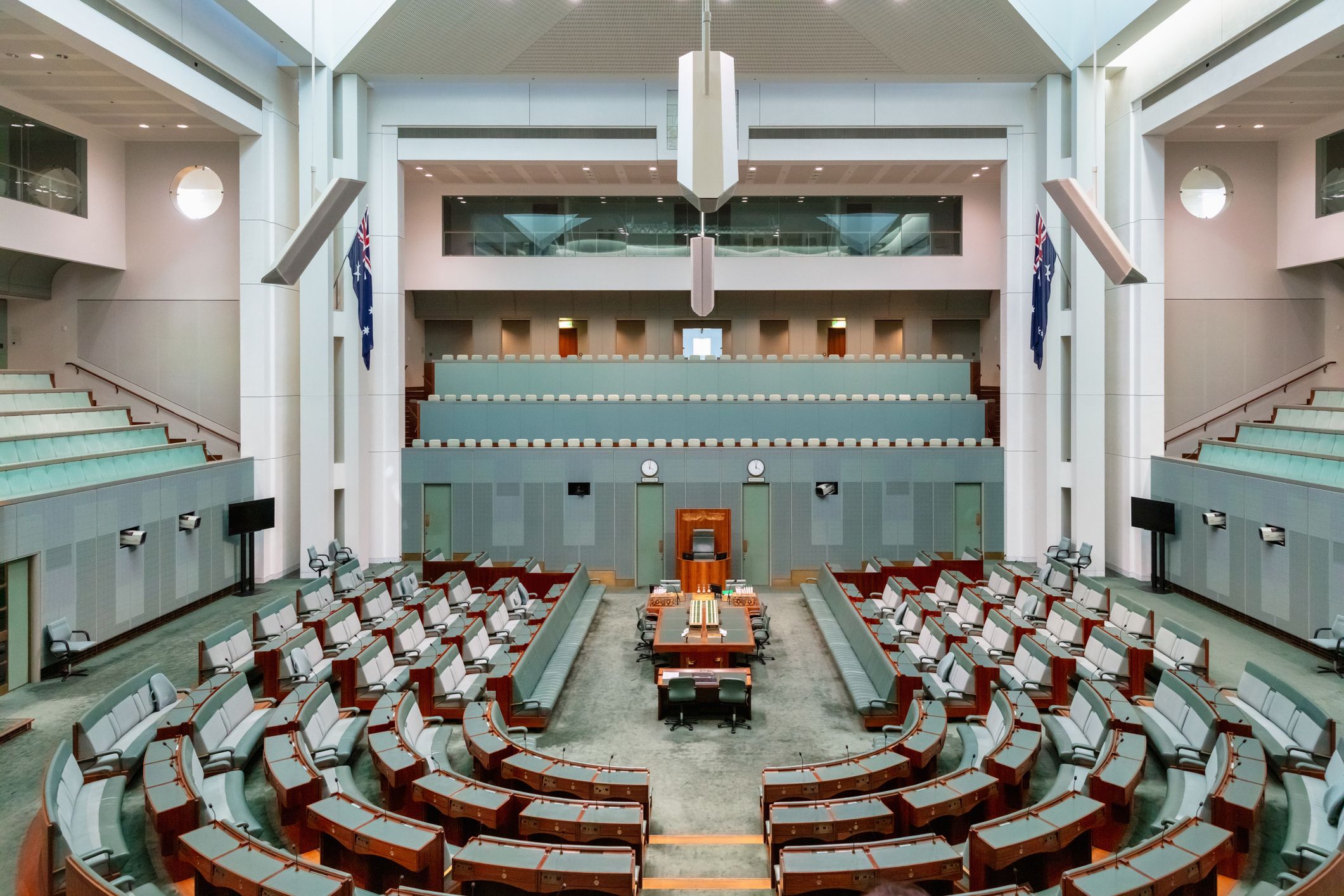 Greens secure NDIS inquiry delay as Labor faces growing pressure