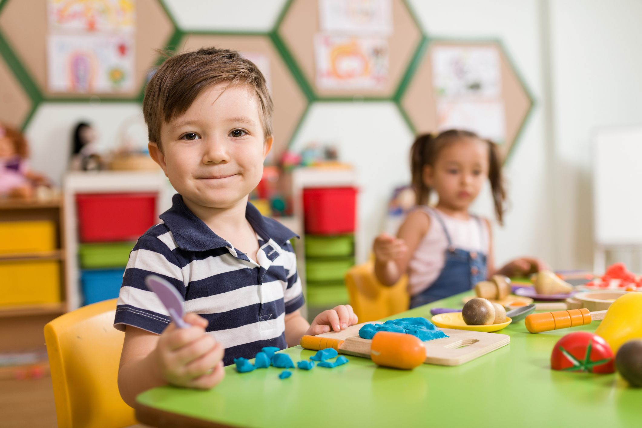 All Victorian three and four-year-olds to be assessed for autism under new NDIS alternative