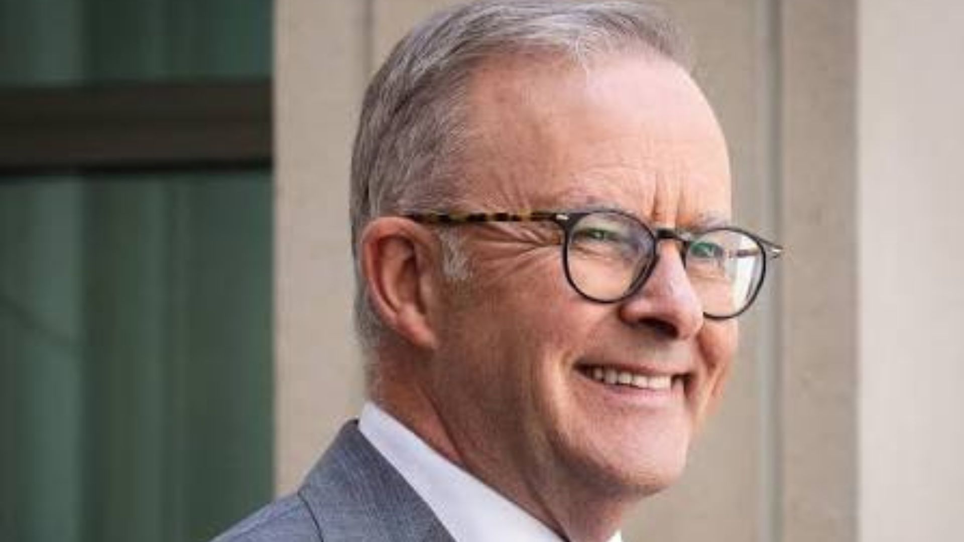 A reluctant Albanese is under pressure over telehealth for VAD
